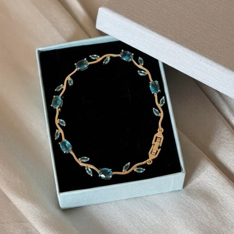 Rapunzel Tulip Bracelet
